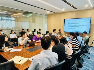 心有所畏，方能言有所戒、行有所止——德赢VWIN医药组织第二期“法随我杏妆系列宣讲活动