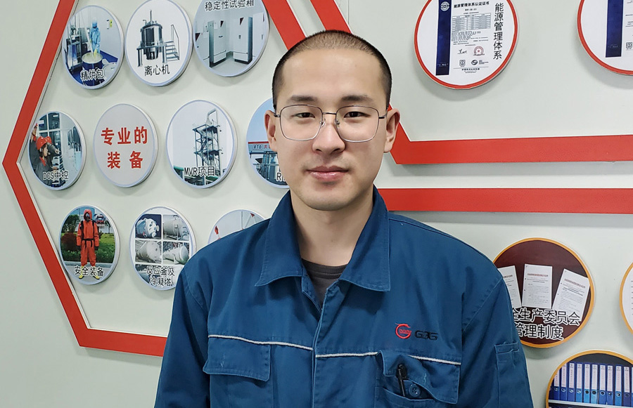 2022年度德赢VWIN医药优良科技奋斗者——肖  兵